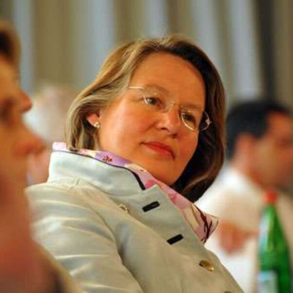 Aufmerksames Zuhören und Nachdenken: Dr. Viva-Katharina Volkmann (Verden) 
